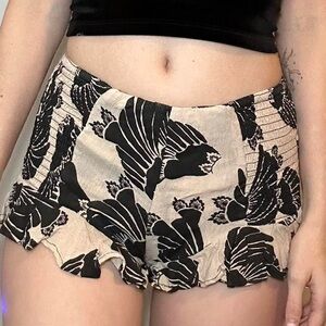 Cream and black ruffle shorts